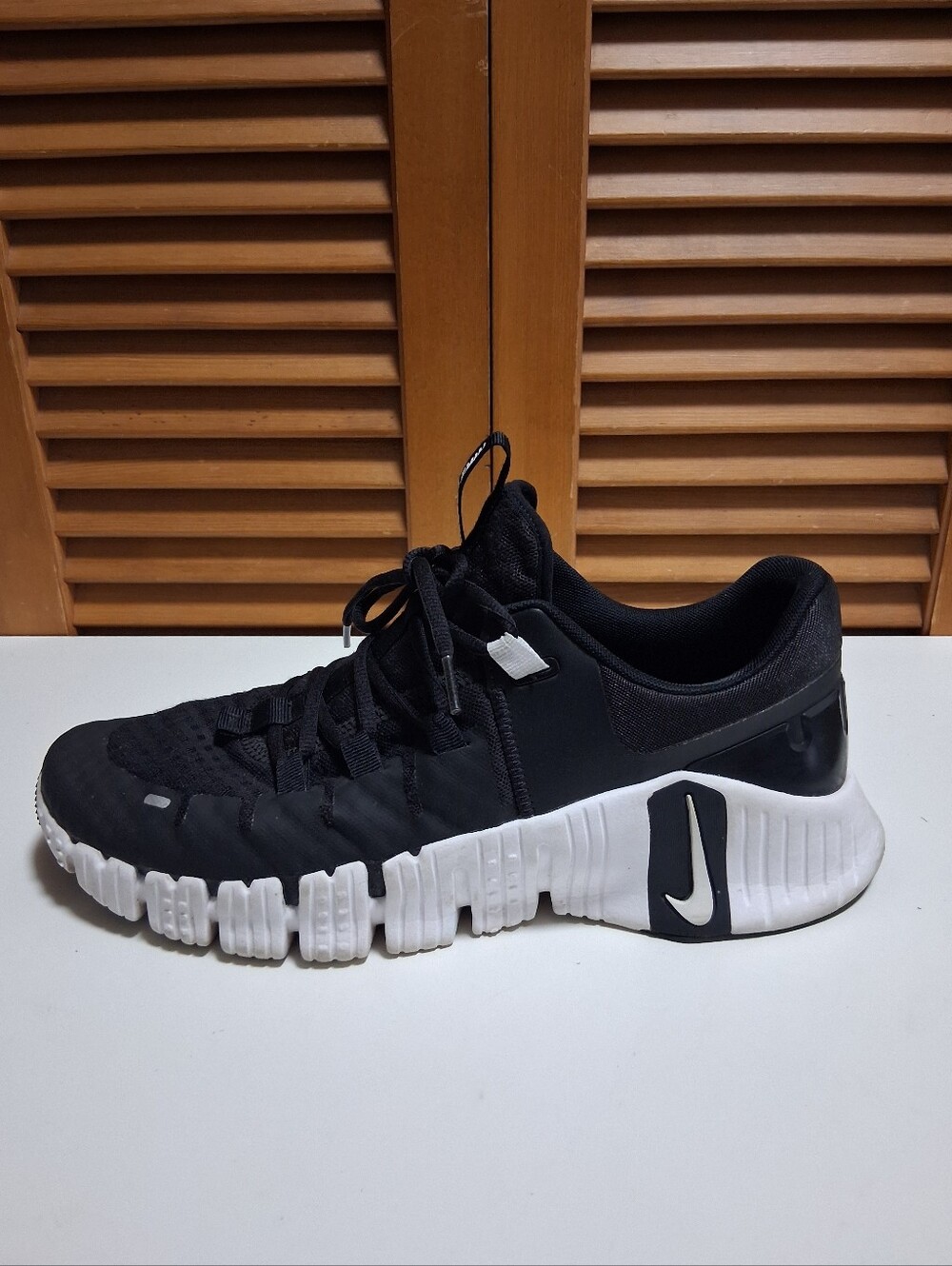 Nike Free Metcon 5 Men's Running Shoe * Size: 10.5
